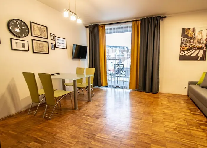 Appartamento Modern With Balcony And Garage *